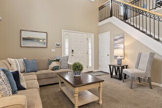 674 E Union Pines Ct in Sandy, UT - Foto de edificio - Building Photo