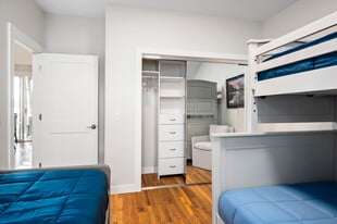 8075 Outer Dr S in Traverse City, MI - Building Photo