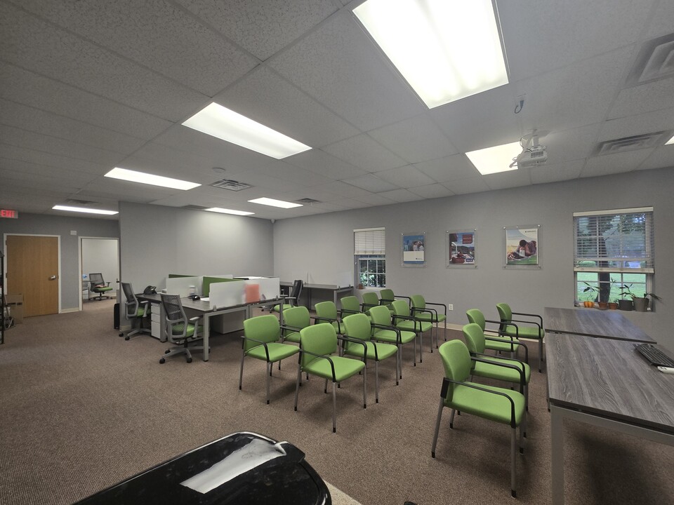 1601 Walnut St in Cary, NC - Foto de edificio