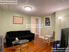 269 Highland Ave, Unit 2 in Somerville, MA - Building Photo - Building Photo