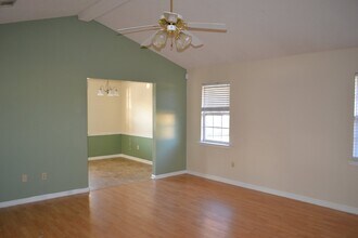 1028 Barley Dr in Hinesville, GA - Building Photo - Building Photo