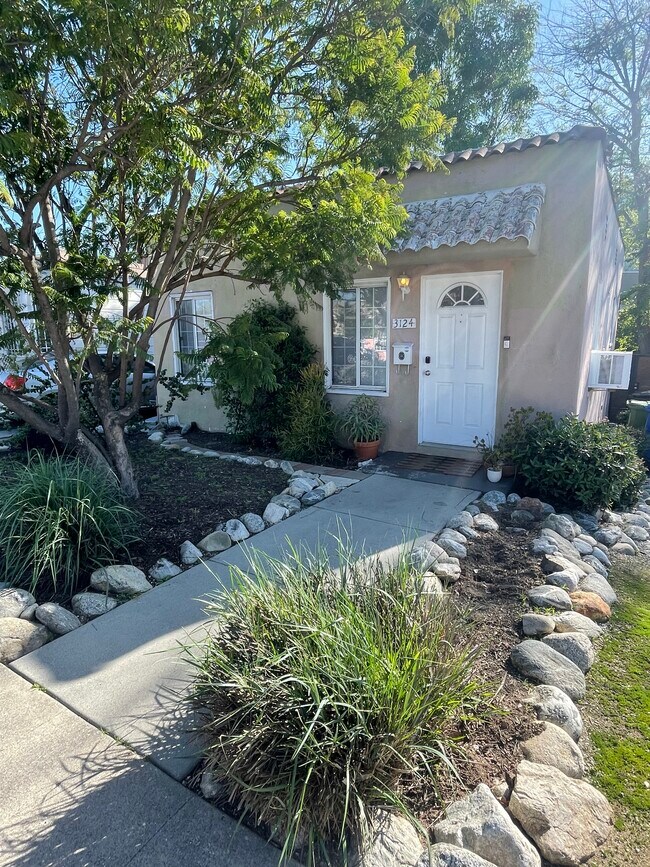 property at 3124 Garden Ave