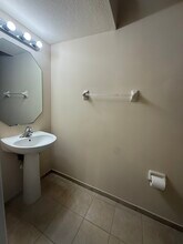 3236 NW 31st Terrace in Lauderdale Lakes, FL - Building Photo - Building Photo