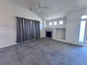10427 Chadwell Dr in Reno, NV - Building Photo - Building Photo