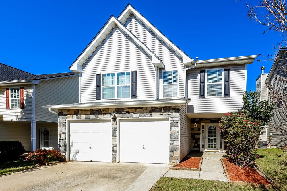 2008 Rolling Meadows Rd in Villa Rica, GA - Building Photo