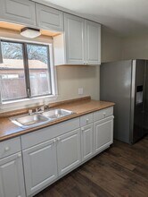 2158 Branstetter Ln in Redding, CA - Building Photo - Building Photo