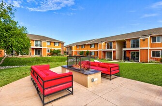 12701 N Pennsylvania Ave, Unit SI ID1036770P in Oklahoma City, OK - Foto de edificio - Building Photo