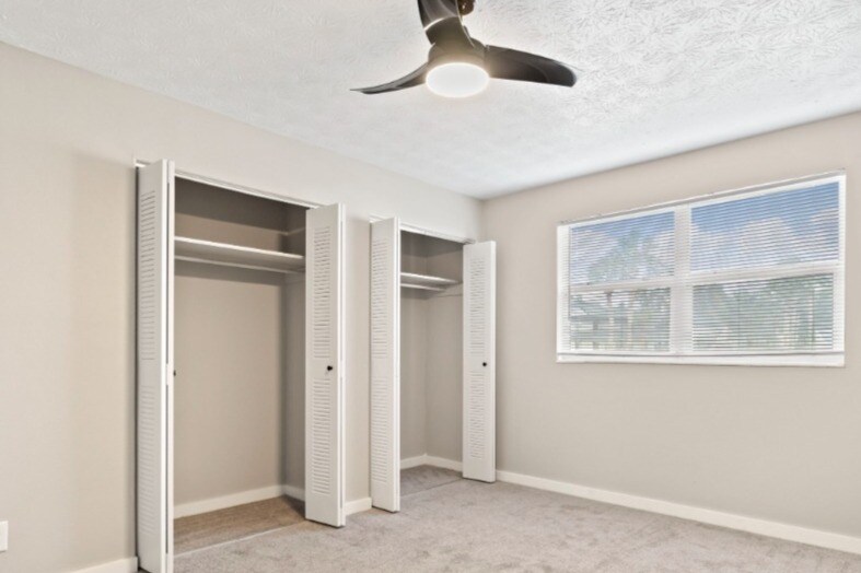 Riverbank Apartments in Jacksonville, FL