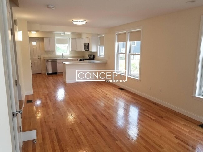 property at 94 Waumbeck St