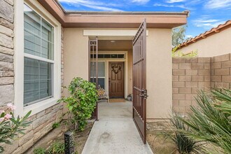 81835 Golden Star Way in La Quinta, CA - Building Photo - Building Photo