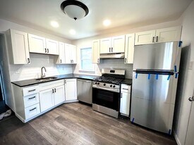 721 Grant Ave Ext in West Mifflin, PA - Building Photo