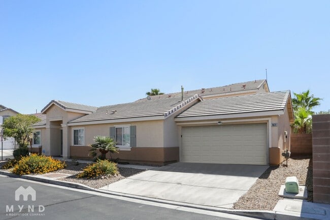 property at 4631 Victoria Garden Ave