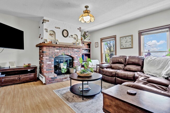 property at 853 Townsend Ave