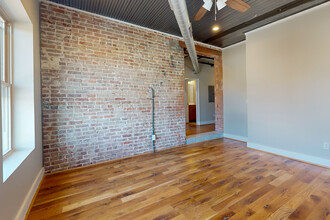 9th Street Lofts/ RENOVATED 2023 in Leeds, AL - Building Photo - Interior Photo