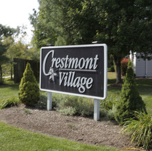 Crestmont Village, LLC in Hillsborough, NJ - Building Photo - Building Photo