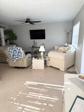 177 Burgandy Way in Delray Beach, FL - Building Photo - Building Photo