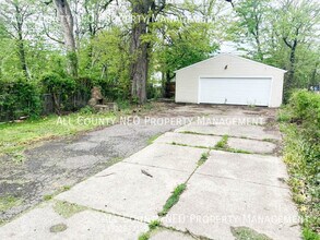 3590 E 139th St in Cleveland, OH - Building Photo - Building Photo