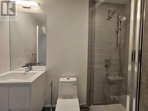 1 Kyle Lowry Rd in Toronto, ON - Building Photo - Building Photo