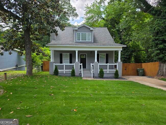 property at 135 Howell Dr SW