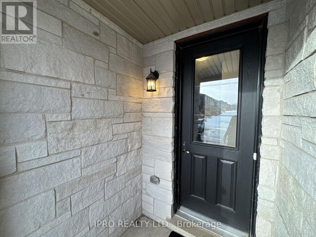 1453 National Cmn in Burlington, ON - Building Photo - Building Photo