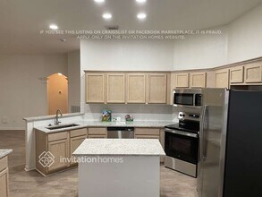 19331 Cloud Peak Dr in Tomball, TX - Foto de edificio - Building Photo