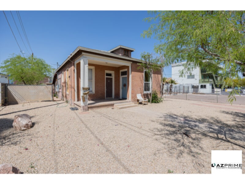 610 N 9th St in Phoenix, AZ - Building Photo