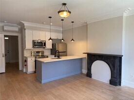 194 Lander St in Newburgh, NY - Building Photo