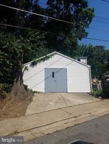 1737 Eastern Blvd in Essex, MD - Building Photo