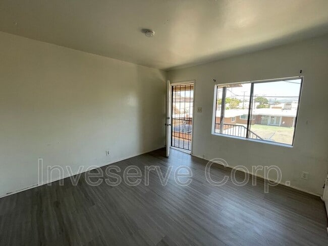 property at 1914 Whittier Blvd