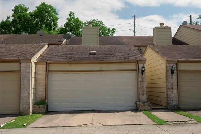 property at 14209 Briarsage Ct