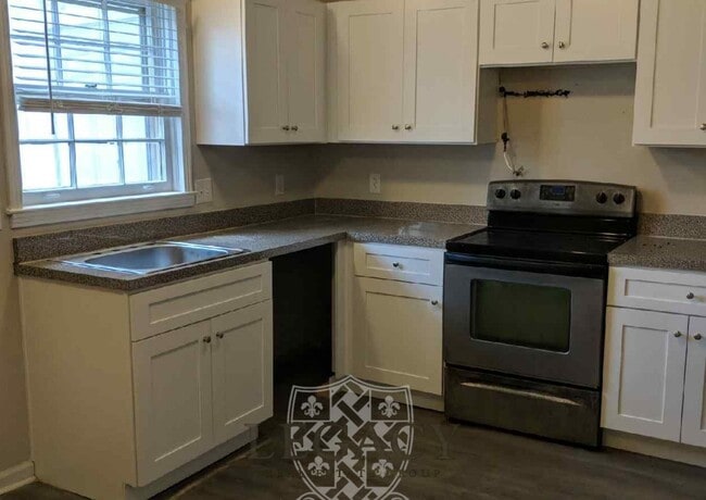 property at 736 Holder Dr