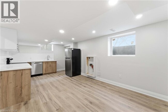 property at 124 McElroy Rd E
