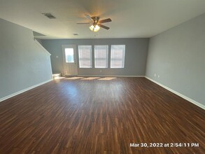 11007 Vanilla Cir in Houston, TX - Building Photo - Building Photo