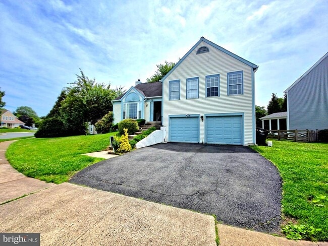 property at 13709 Southernwood Ct