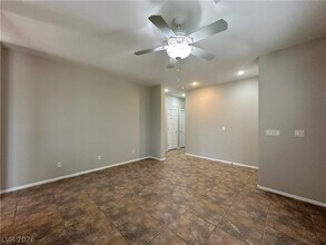 3143 Diamond Crest Ln in Henderson, NV - Building Photo - Building Photo