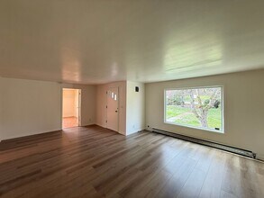 3861 Willamette St in Eugene, OR - Building Photo - Building Photo