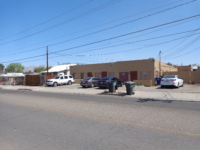 3212 N Romero Rd in Tucson, AZ - Foto de edificio - Building Photo