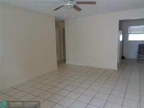 345 NW 5th St in Pompano Beach, FL - Building Photo - Building Photo