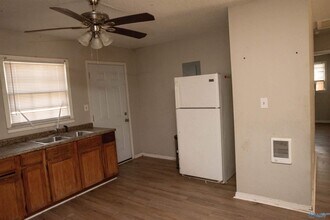 3227 Clopton St SW in Huntsville, AL - Building Photo - Building Photo