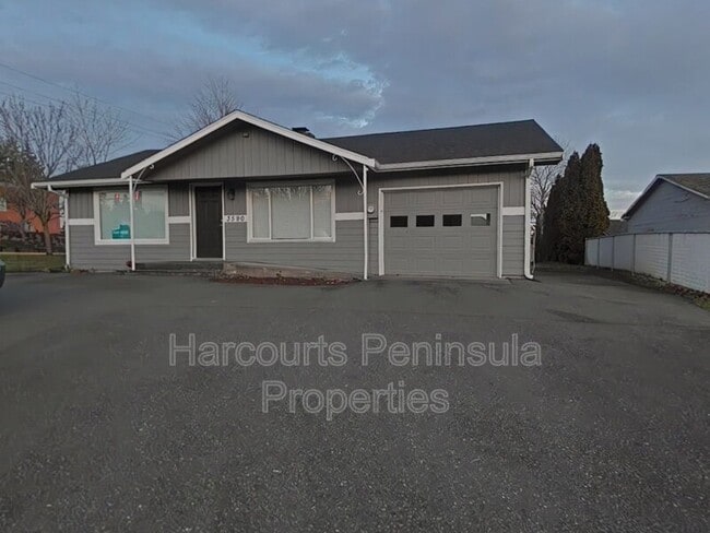 3590 NW Anderson Hill Rd in Silverdale, WA - Building Photo - Building Photo
