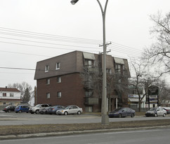 3705 Dagenais Boul O Apartments