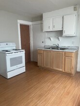 7006 Worley Ave in Cleveland, OH - Building Photo - Building Photo