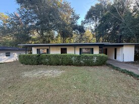 3103 Prospect St in Tallahassee, FL - Building Photo