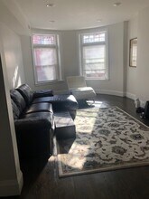 7 Strathmore Rd, Unit 7 STRATHMORE in Brookline, MA - Foto de edificio - Building Photo