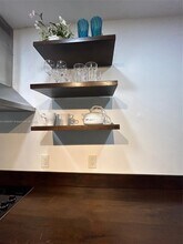 1531 NE 35th St in Oakland Park, FL - Building Photo - Building Photo