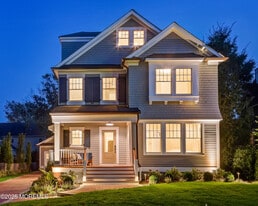 409 Ocean Rd in Spring Lake, NJ - Building Photo