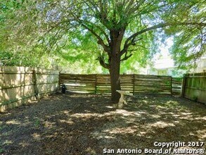 6308 Waddesdon Wood in San Antonio, TX - Building Photo - Building Photo