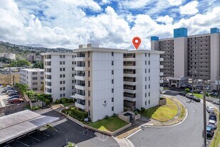 1026 Kalo Pl in Honolulu, HI - Building Photo