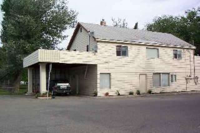 303 W Rail St N in Shoshone, ID - Building Photo - Building Photo