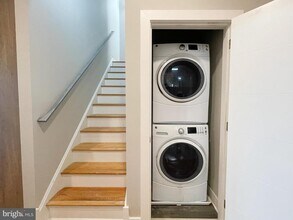 1636 Cambridge St-Unit -C in Philadelphia, PA - Building Photo - Building Photo